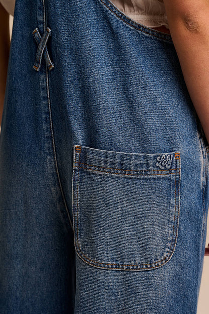 Toluca - Denim Barrel Leg Dungarees in Vintage Wash