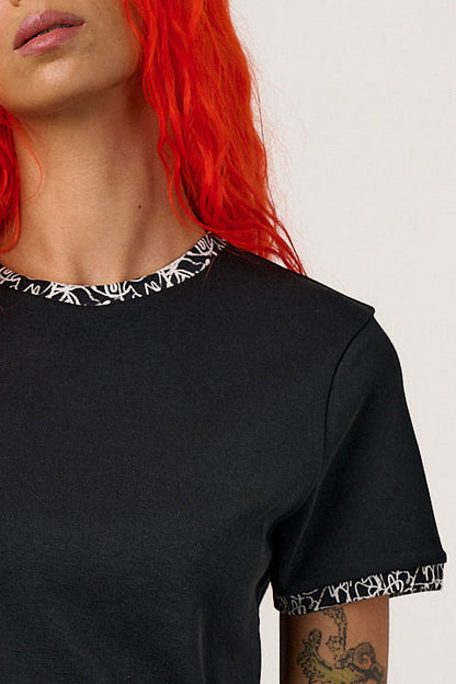 Maya - Cotton T-Shirt in Black Graffiti Trim