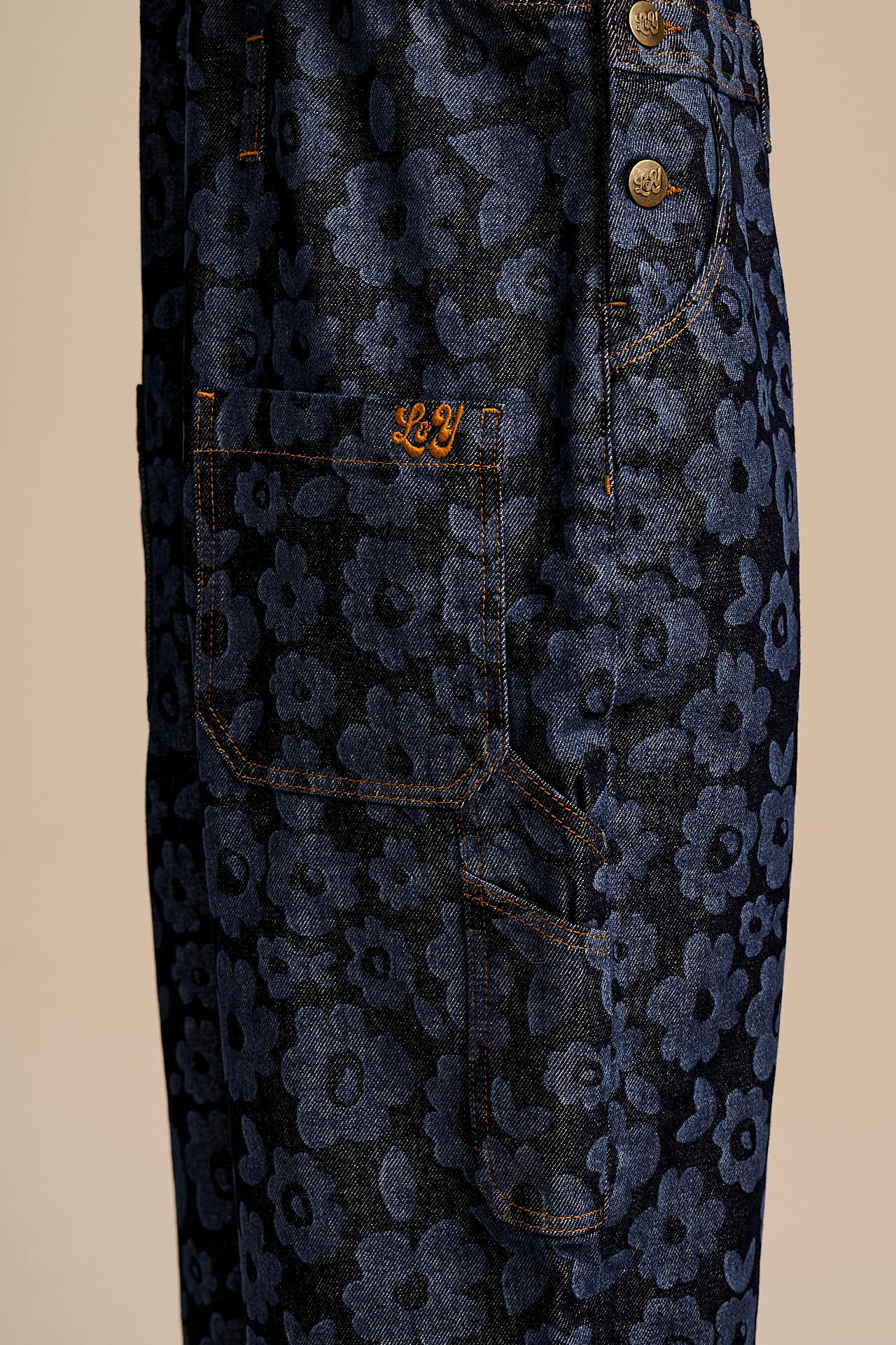 Mullen - Denim Dungarees in Vida Floral