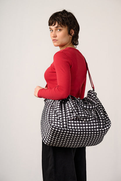 Polina - Weekend Bag in Black & White Gingham