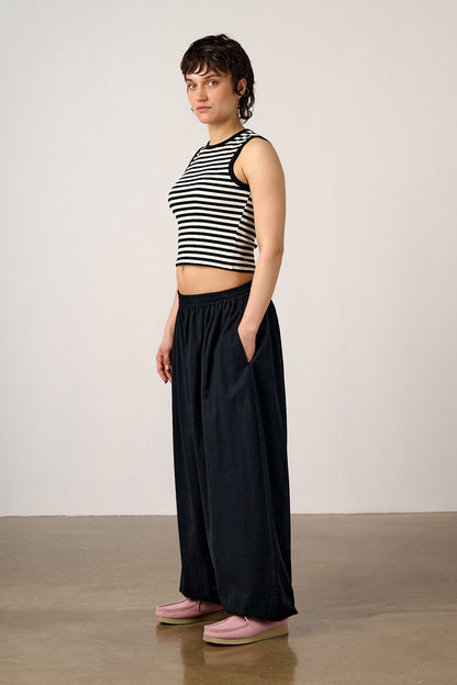Renata - Cuffed Cotton Balloon Leg Trousers in Black