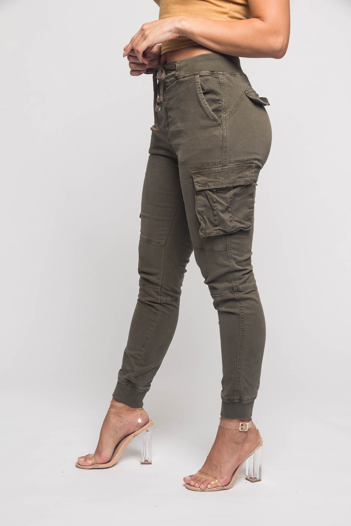 Women's Essential Colored Cargo Joggers