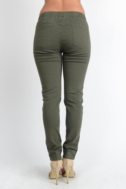 Women's Solid Thrashed Skinny Jogger Pants
