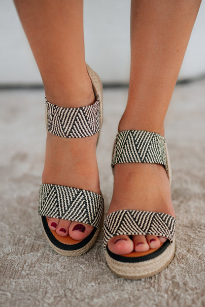 Ready To Pose Wedges