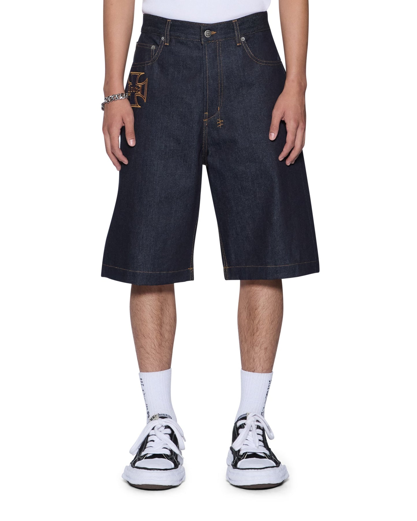 MAXX SHORT RAW IDOLS