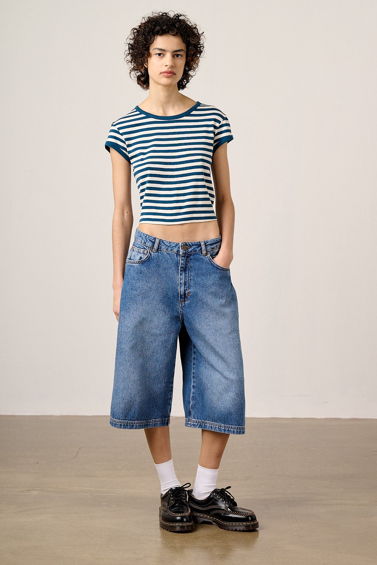 Sol - Denim Long Shorts in Vintage Wash