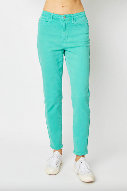Judy Blue Garment Dyed Girlfriend Jeans - Aquamarine