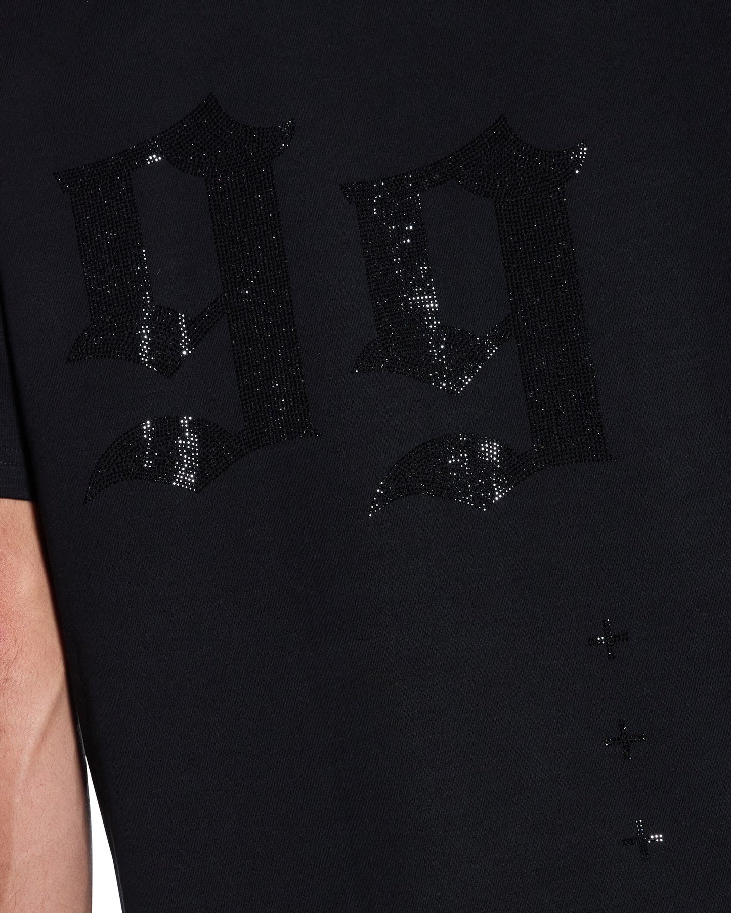 STARDOM EKCESS SS TEE JET BLACK CRYSTAL