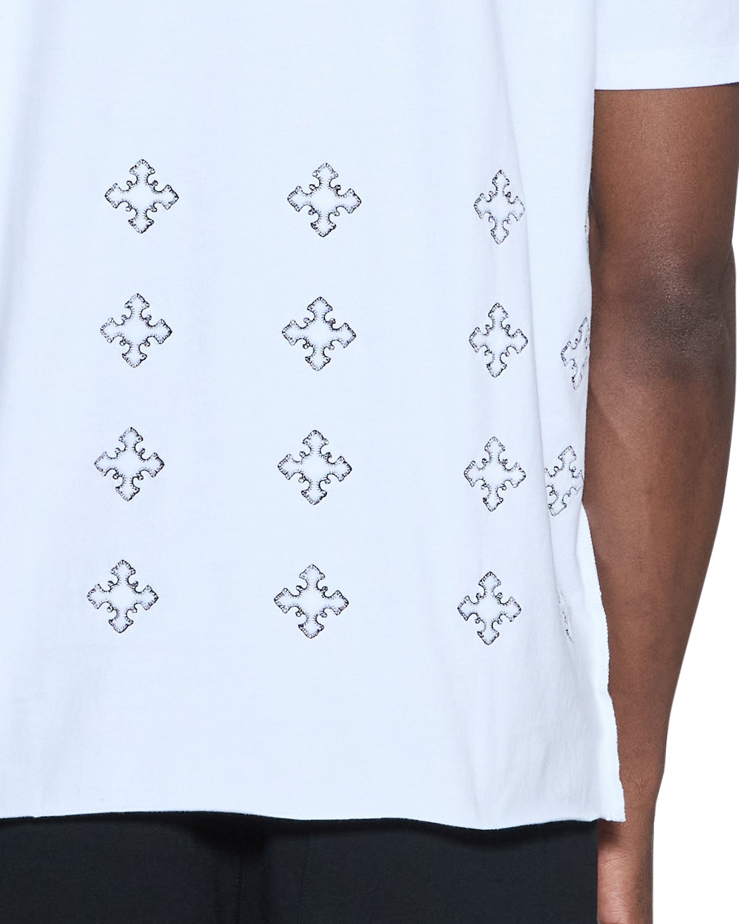 4X4 PAISE BIGGIE SS TEE WHITE BLACK