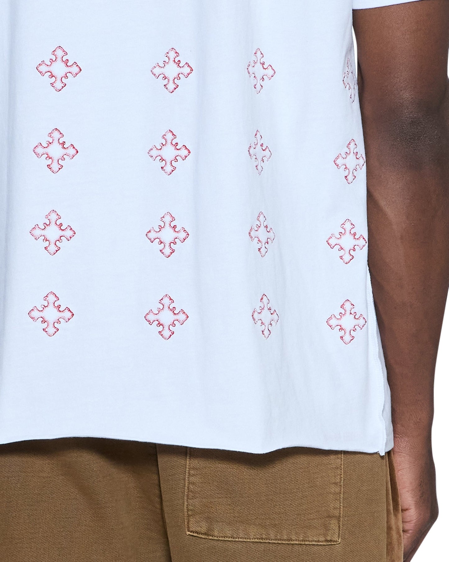 4X4 PAISE BIGGIE SS TEE WHITE RED