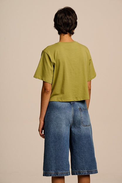 L.E Zayla - Cropped Boxy T-Shirt in Khaki Graphics and Grain Artist & Yak
