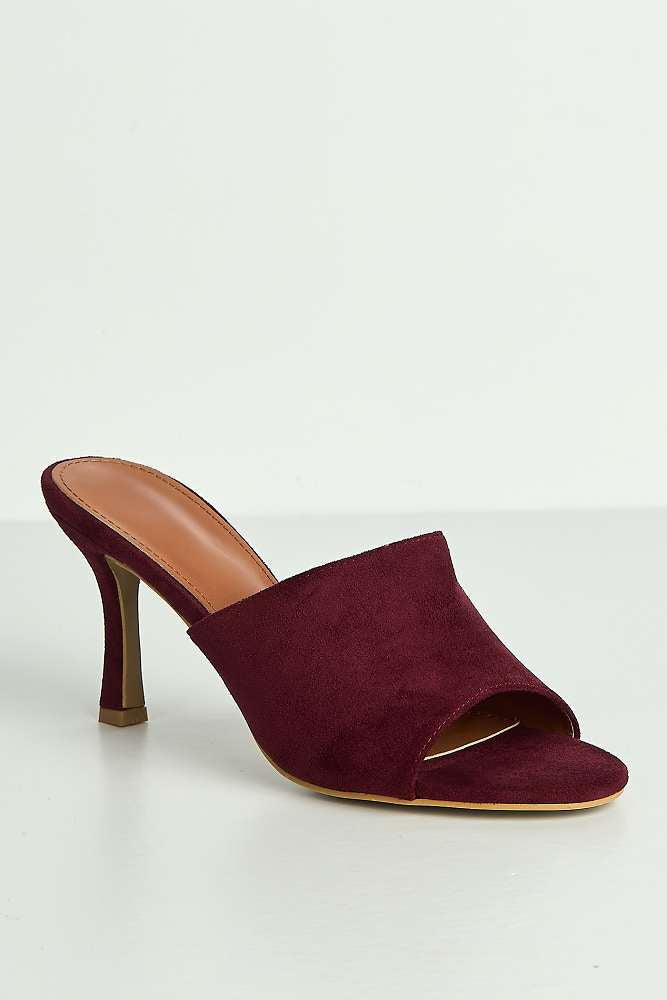 Giselle Peeptoe Plain Band Heeled Mules in Wine