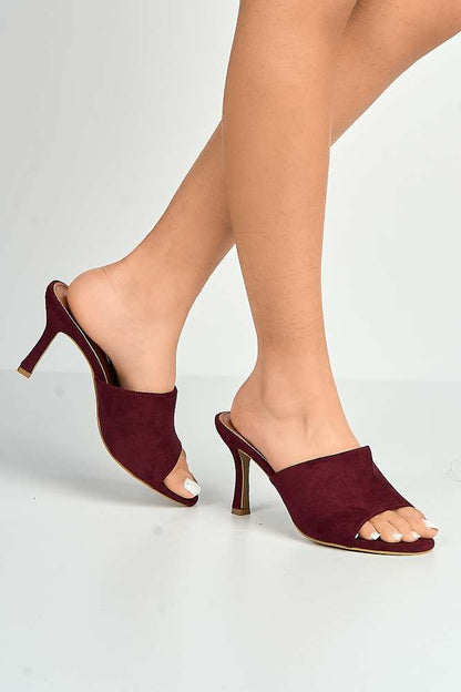 Giselle Peeptoe Plain Band Heeled Mules in Wine