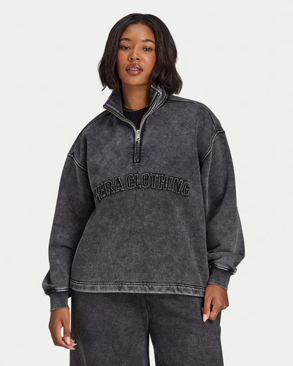 Womens Signature Washed Oversized 1/4 Zip Sweatshirt